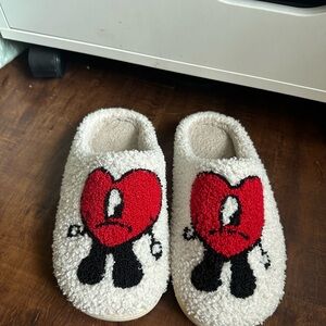 Cozy bad bunny house Slippers